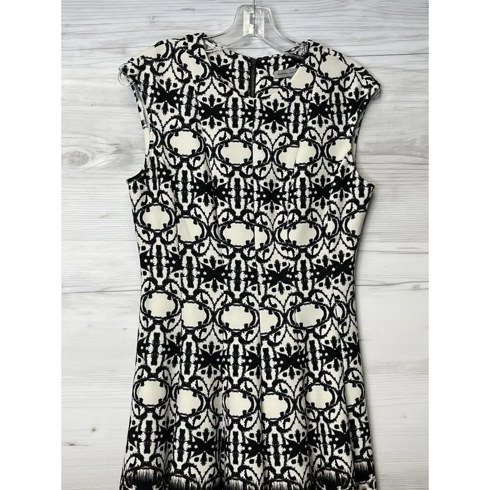 Danny and Nicole Dress Womens 4 Sleeveless Fit Flare‎ Jacquard Pattern